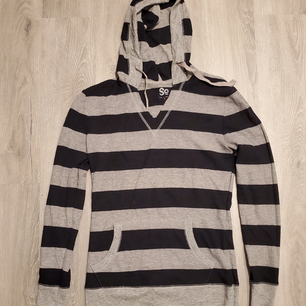Sonoma ladies long sleeve shirt with hood